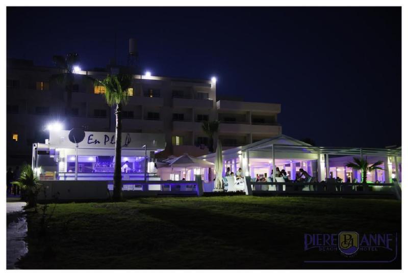 Piere Anne Beach Hotel Ayía Nápa Extérieur photo